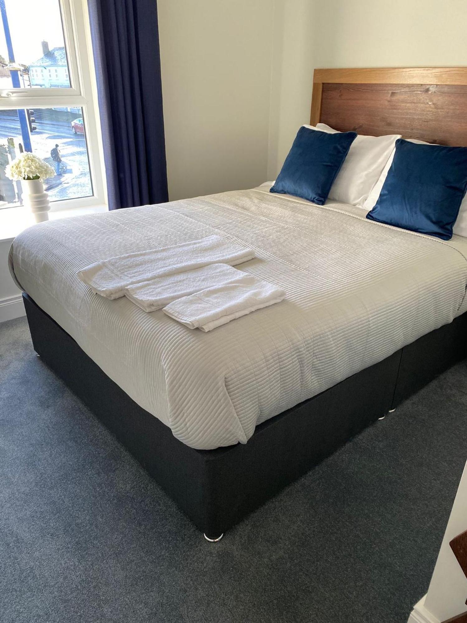 53 Luxury Accommodation Maynooth Esterno foto