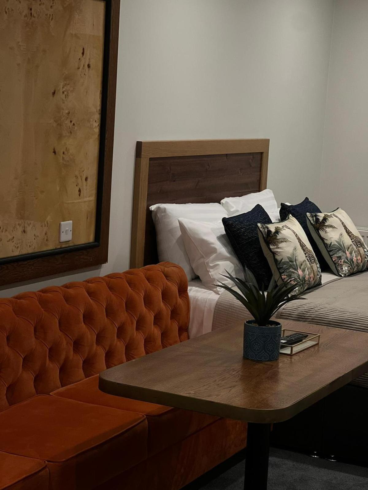 53 Luxury Accommodation Maynooth Esterno foto